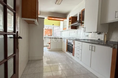 Apartamento T3 para Venda em Beduído e Veiros