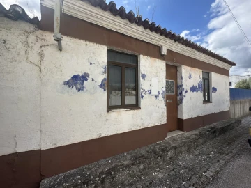Moradia T4 para Venda em Pego