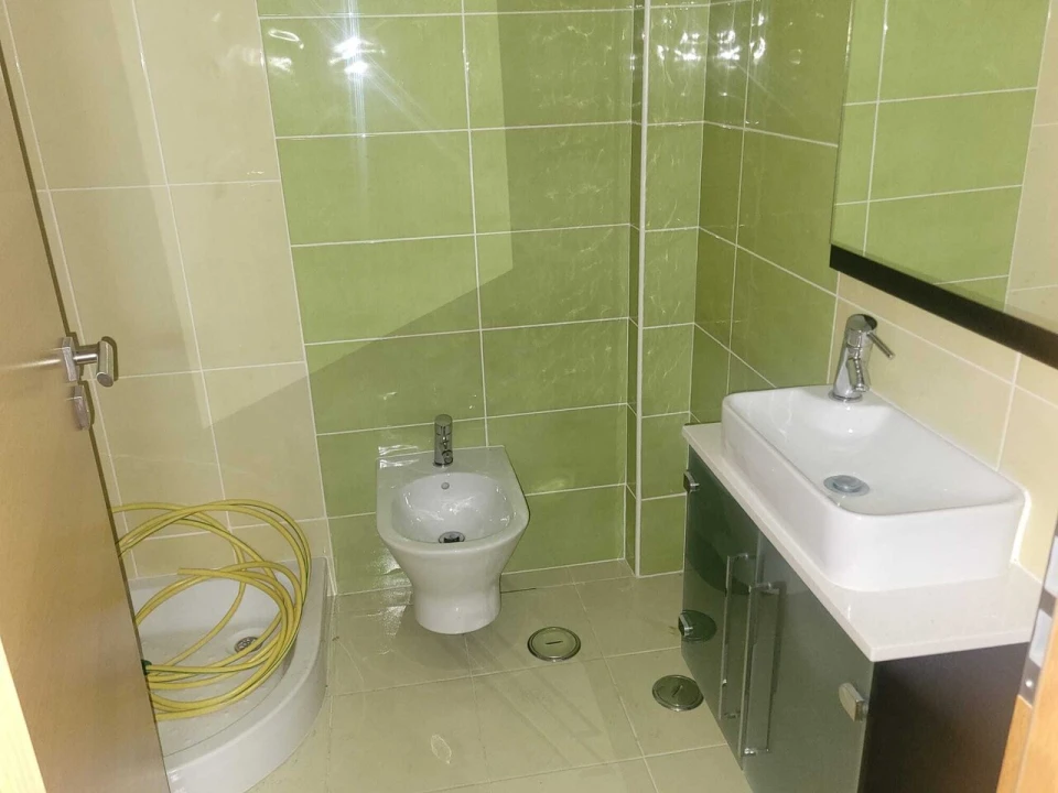 Apartamento T2 para Venda em Portimão Foto 3