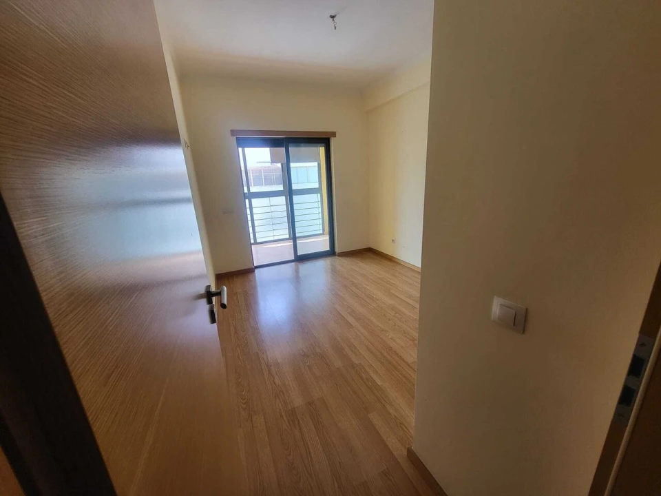 Apartamento T2 para Venda em Portimão Foto 13