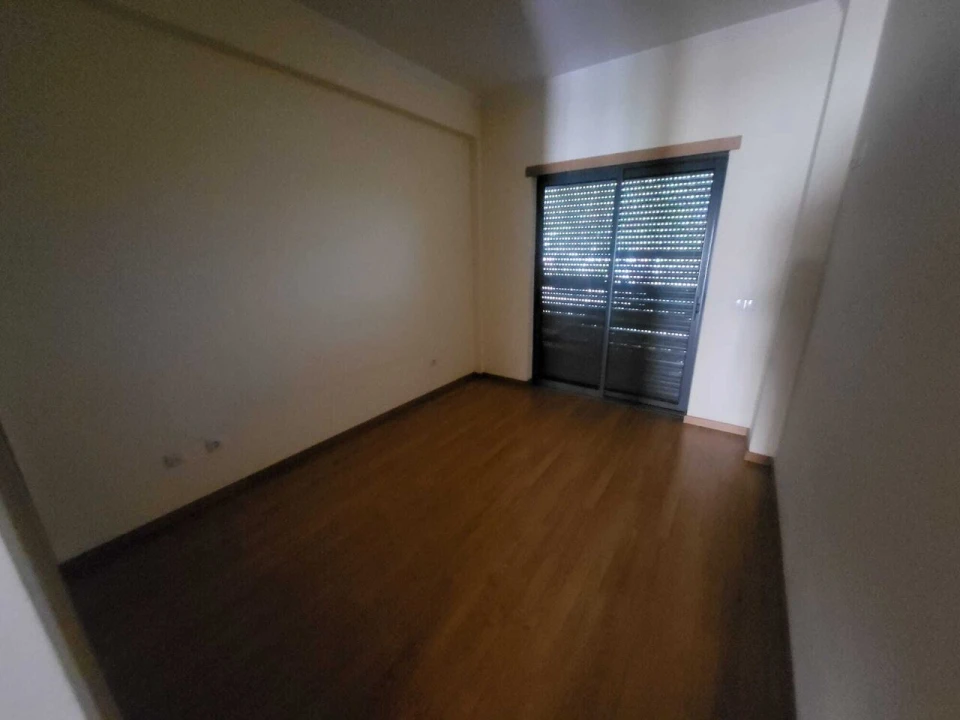 Apartamento T2 para Venda em Portimão Foto 18