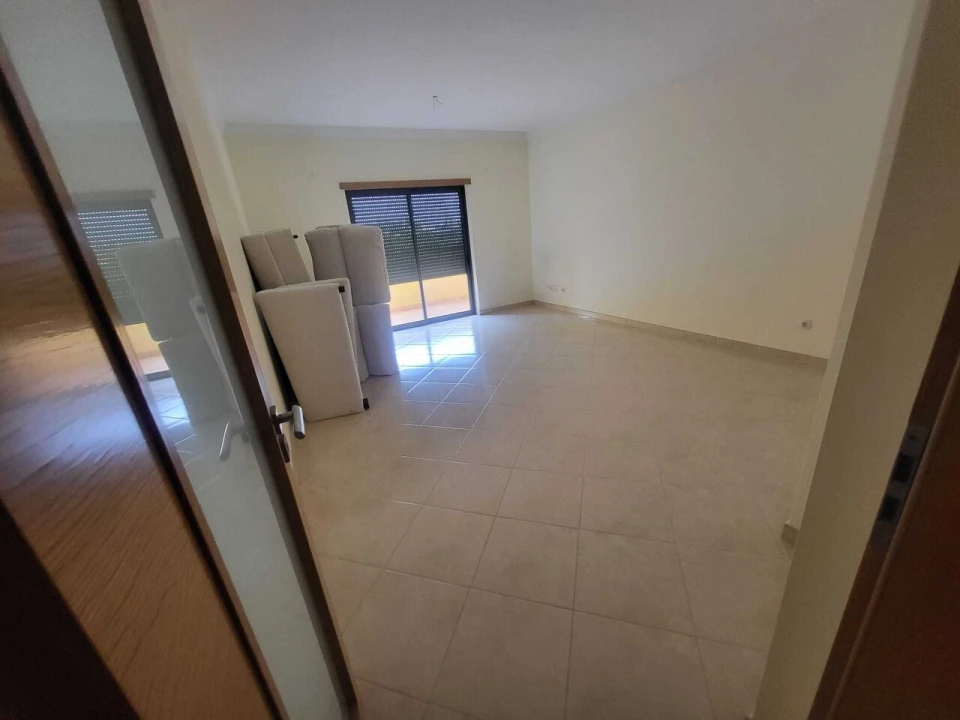 Apartamento T2 para Venda em Portimão Foto 19
