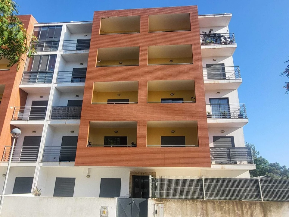 Apartamento T2 para Venda em Portimão Foto 21