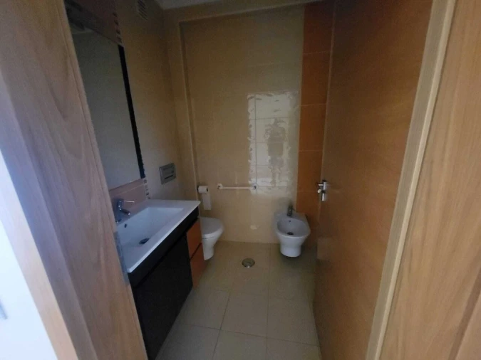 Apartamento T2 para Venda em Portimão Foto 15