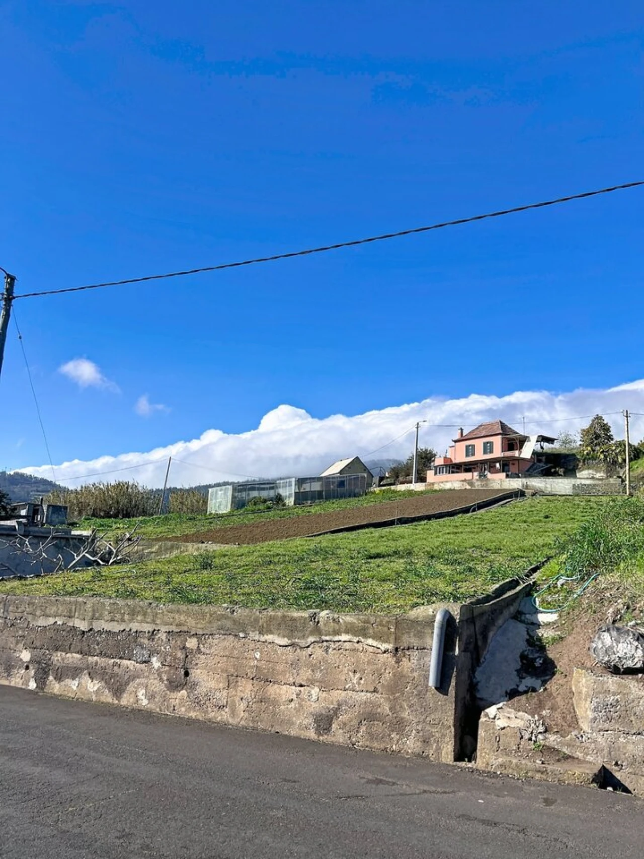 Terreno para Venda em Canhas Foto 1