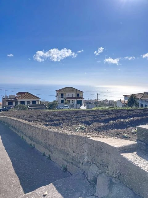 Terreno para Venda em Canhas