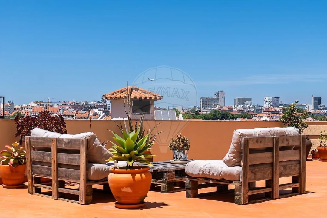 Apartamento T4 para Venda em São Vicente Foto 15