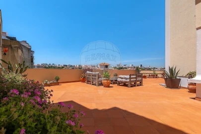 Apartamento T4 para Venda em São Vicente