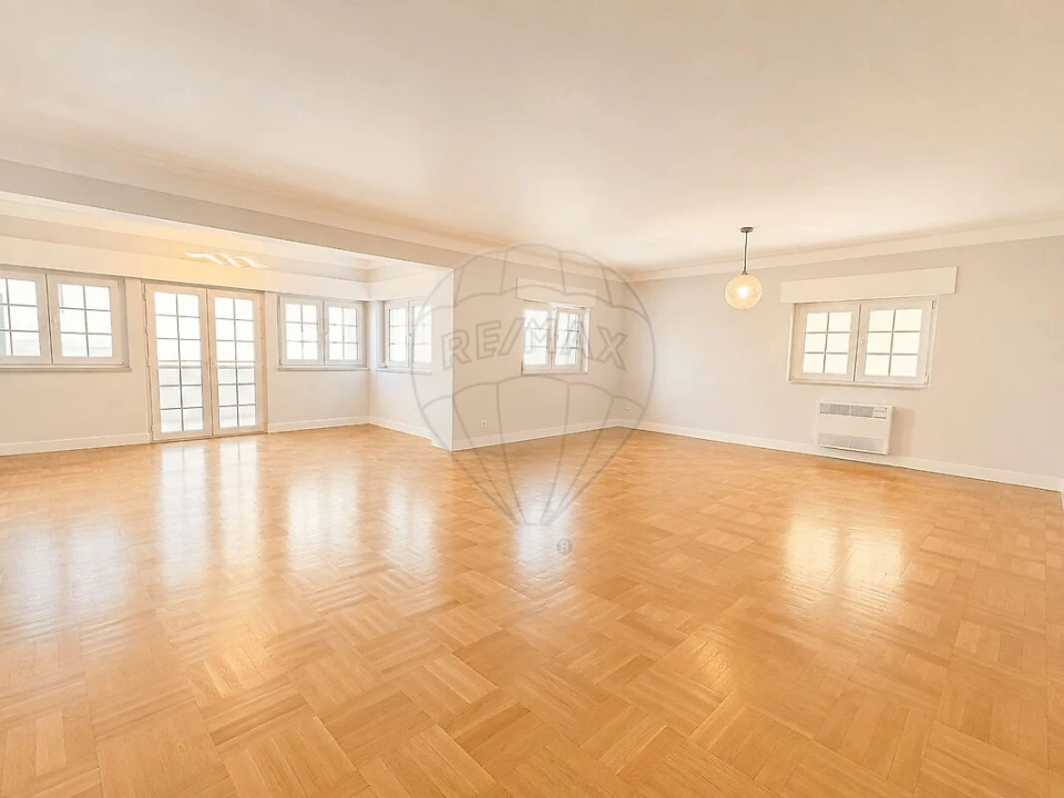 Apartamento T4 para Venda em São Vicente Foto 18