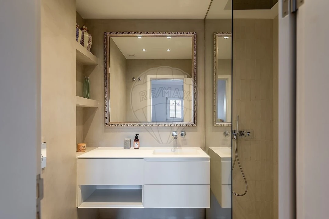 Apartamento T4 para Venda em São Vicente Foto 37