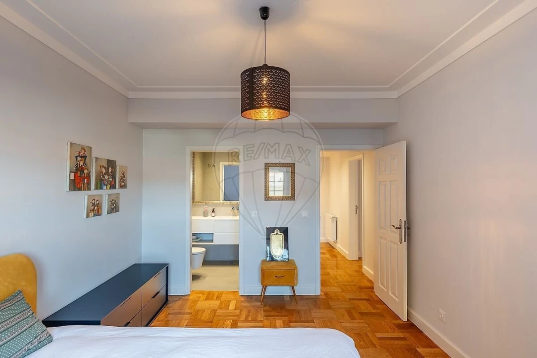 Apartamento T4 para Venda em São Vicente Foto 36