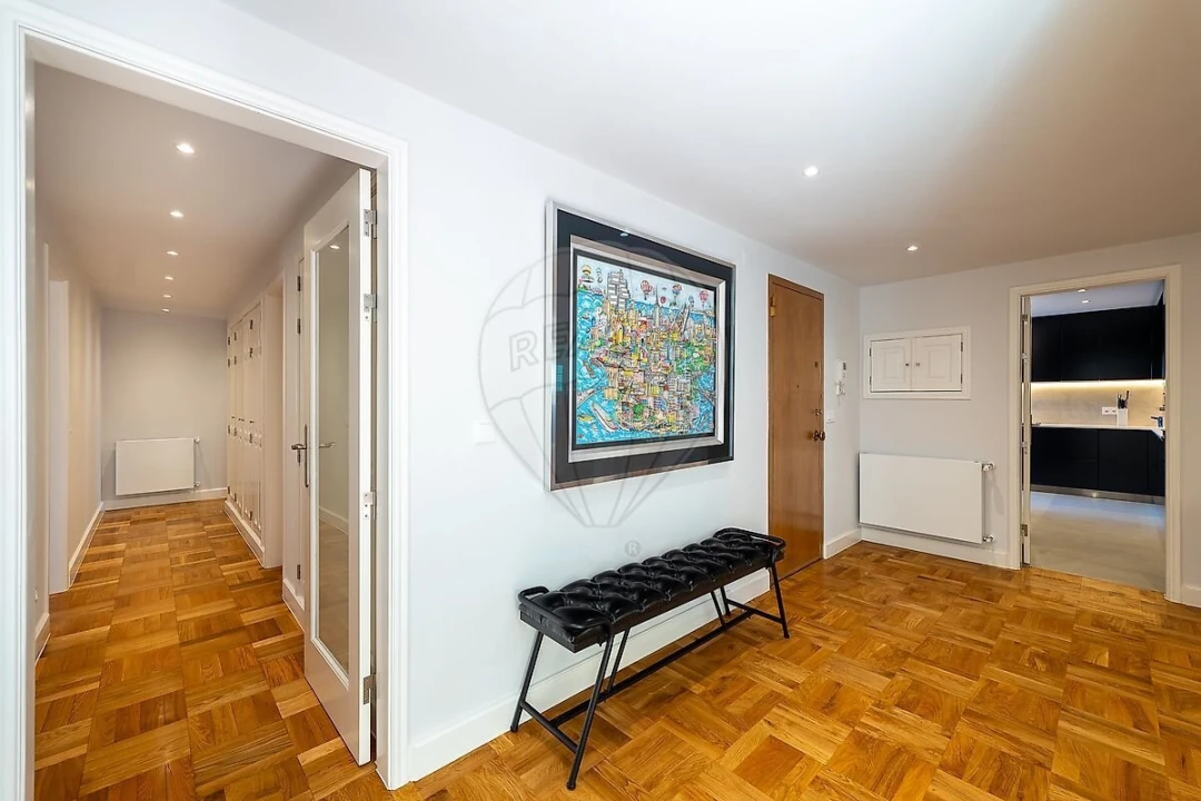 Apartamento T4 para Venda em São Vicente Foto 23