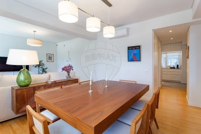 Apartamento T2 para Venda em Alvalade