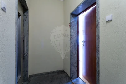 Apartamento T2 para Venda em Alvalade