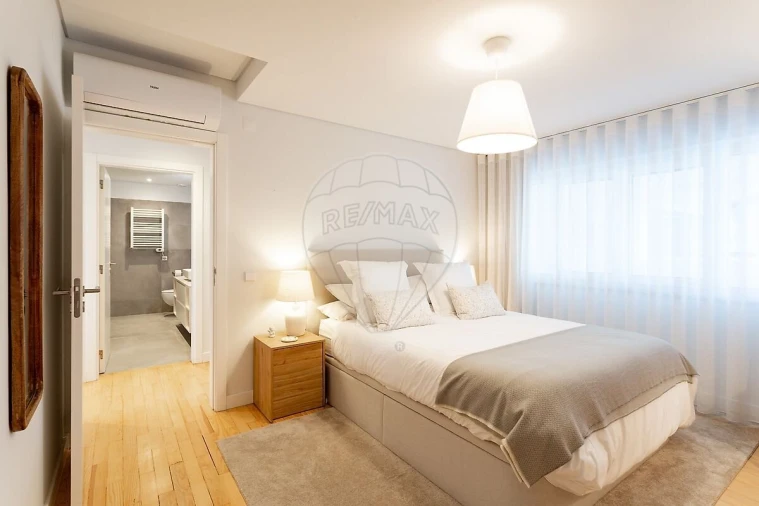 Apartamento T2 para Venda em Alvalade Foto 22