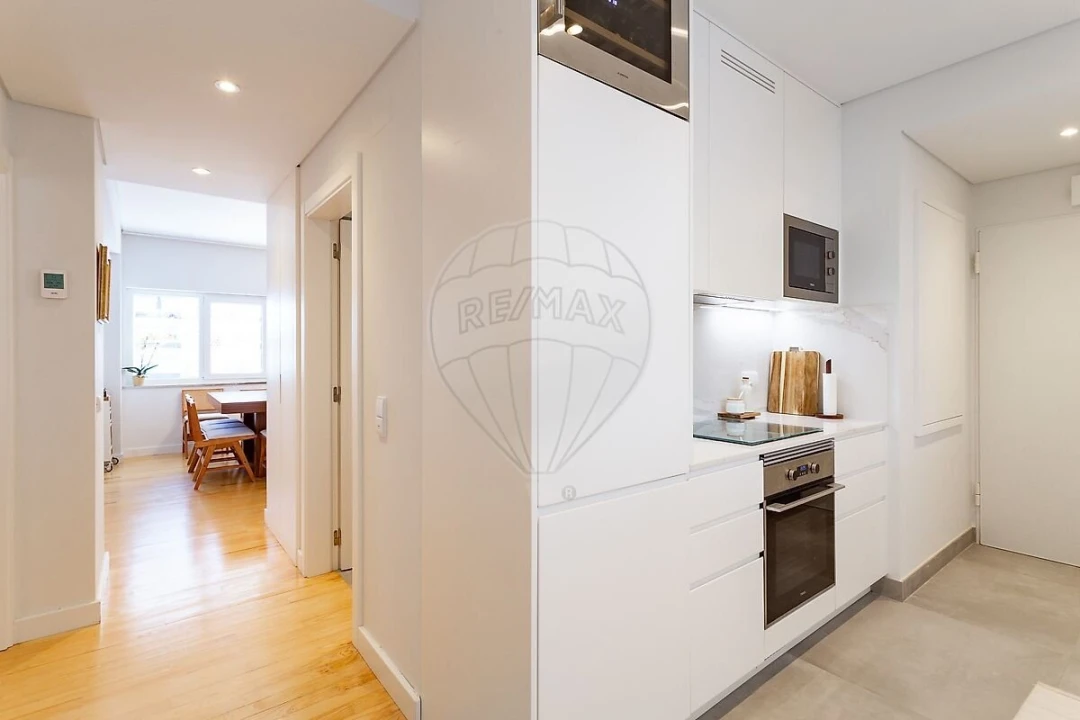 Apartamento T2 para Venda em Alvalade Foto 19