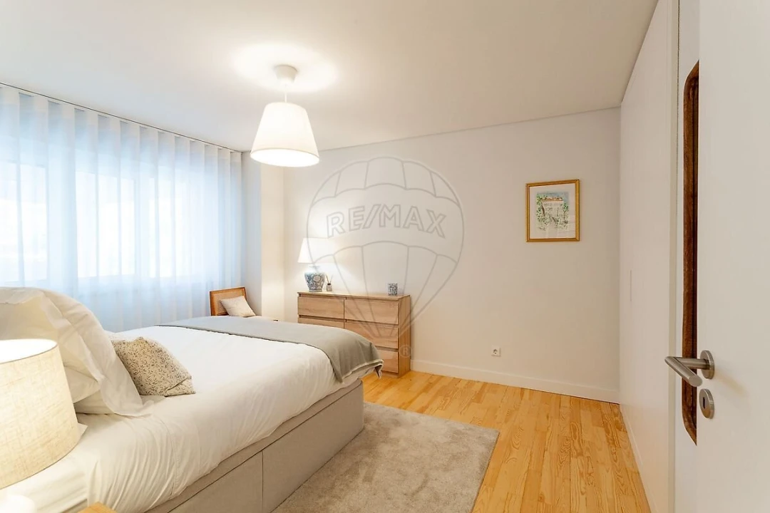 Apartamento T2 para Venda em Alvalade Foto 23