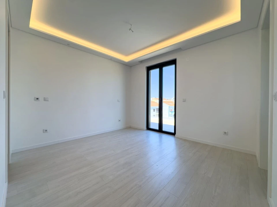 Apartamento T2 para Venda em Ericeira Foto 28