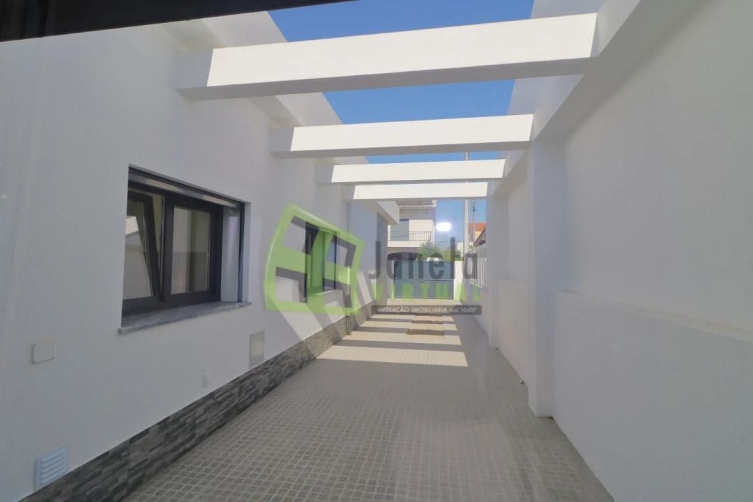 Moradia T3 para Venda em Fernao Ferro Foto 25