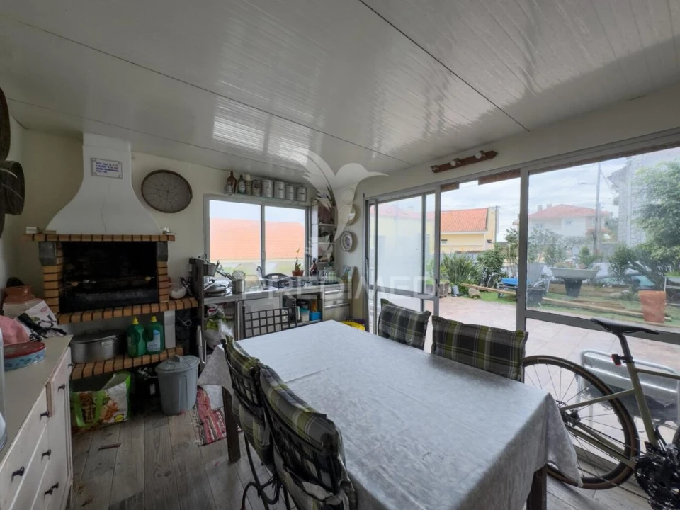 Moradia T4 para Venda em Charneca de Caparica e Sobreda Foto 39