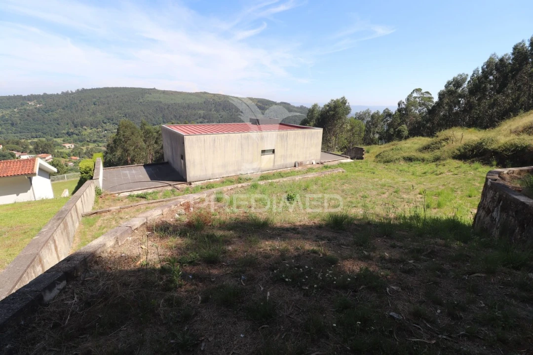 Moradia T4 para Venda em Carreiras (São Miguel) e Carreiras (Santiago) Foto 32