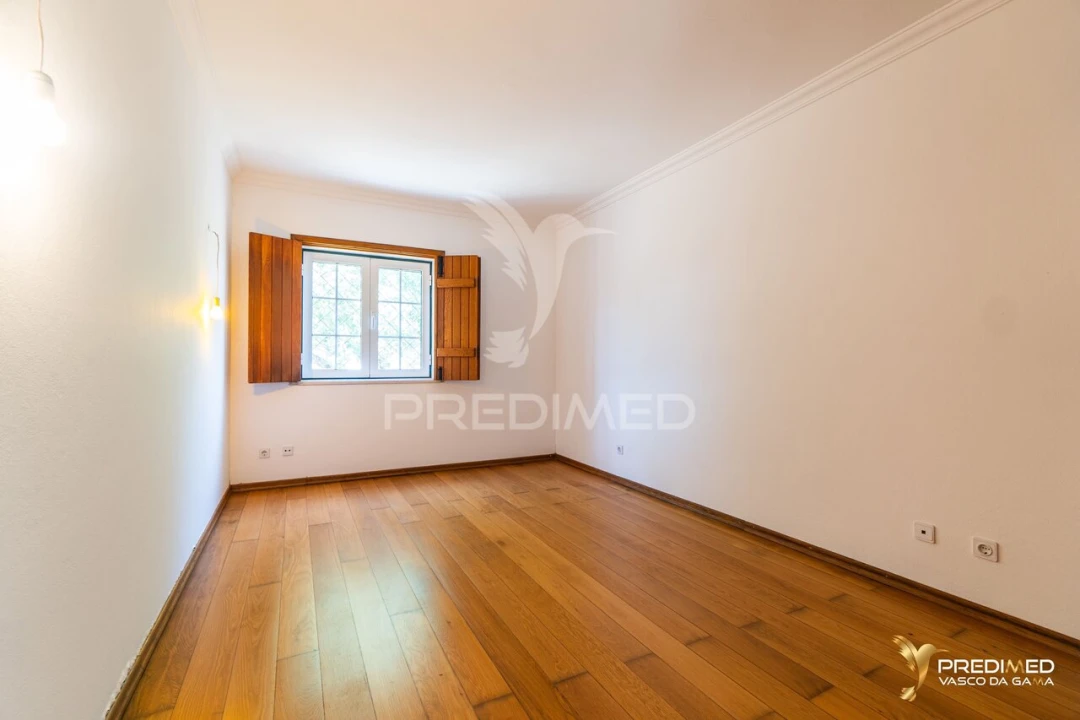 Quinta T3 para Venda em Sines Foto 18