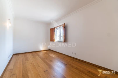 Quinta T3 para Venda em Sines