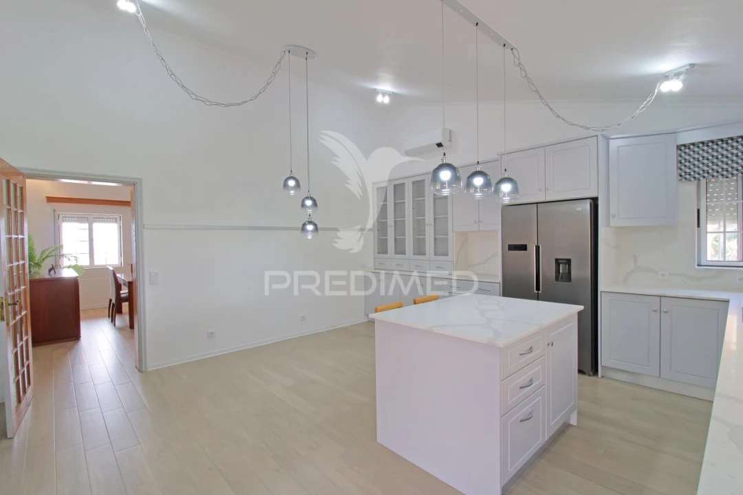 Moradia T3 para Venda em Porto Judeu Foto 18