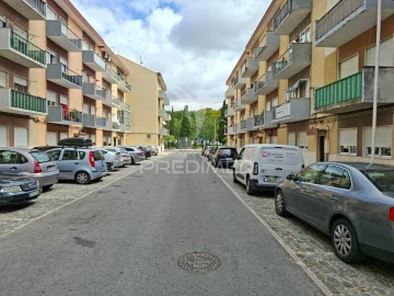 Apartamento T2 para Venda em Baixa da Banheira e Vale da Amoreira