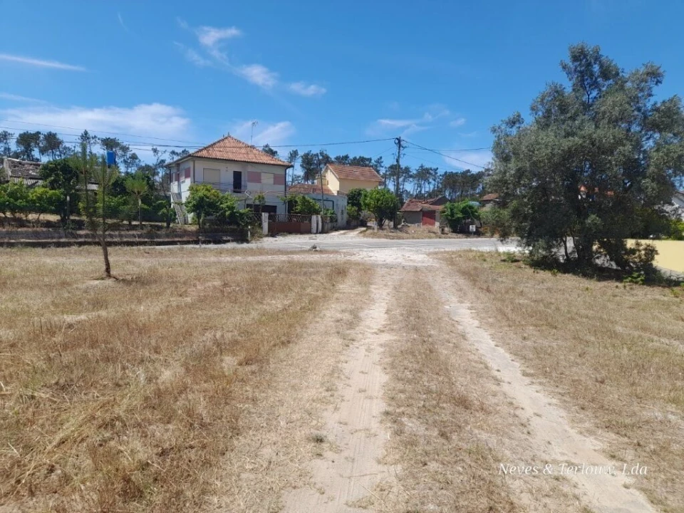 Terreno para Venda em Monte Redondo e Carreira Foto 9