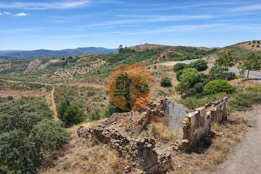 Terreno para Venda em Tavira (Santa Maria e Santiago) Foto 4