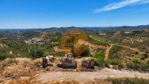 Terreno para Venda em Tavira (Santa Maria e Santiago)