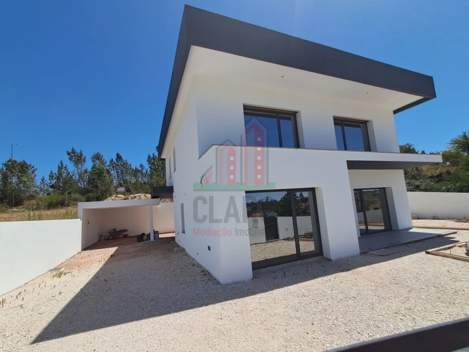 Moradia T4 para Venda em Ansião Foto 2