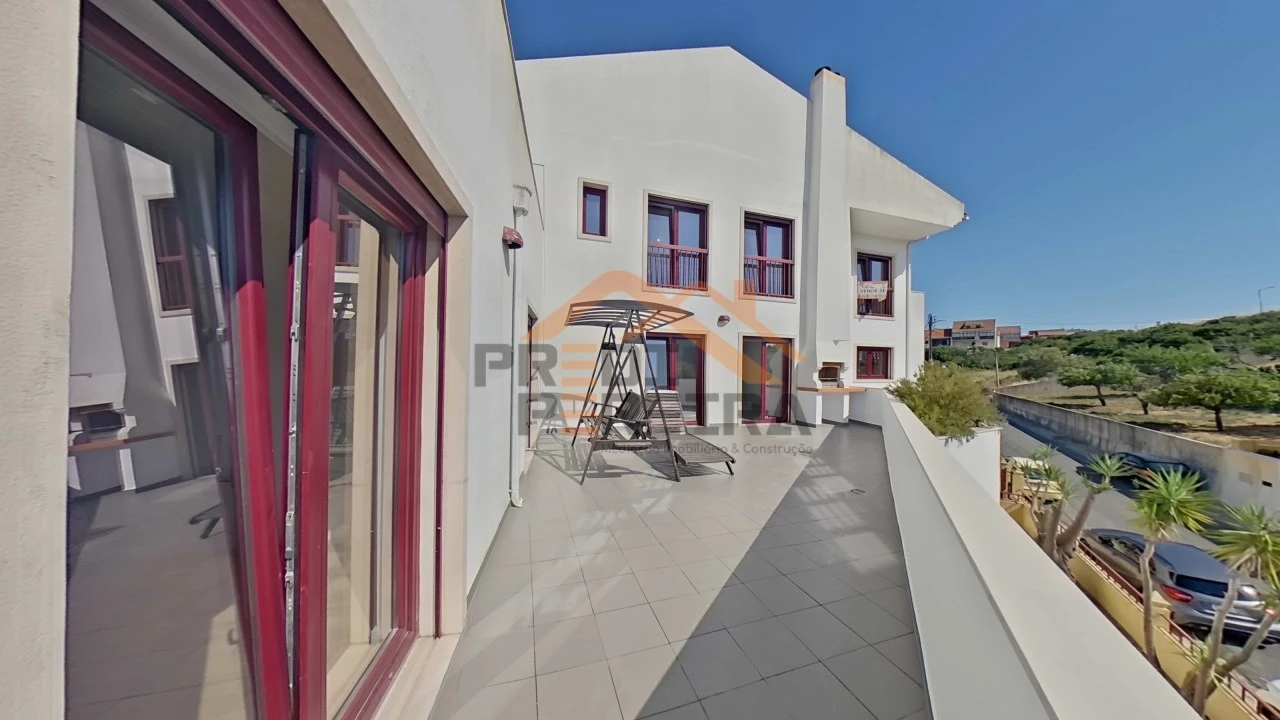 Apartamento T3 para Venda em Casal de Cambra Foto 37