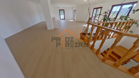 Apartamento T3 para Venda em Casal de Cambra