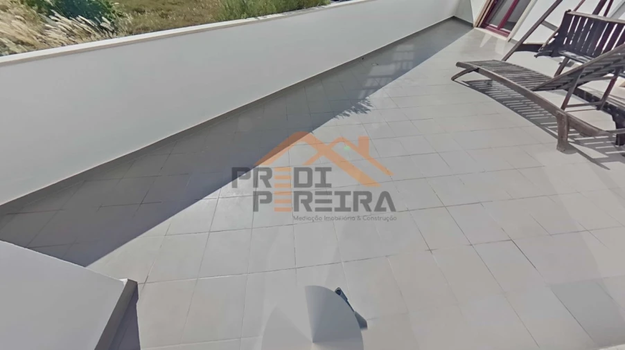 Apartamento T3 para Venda em Casal de Cambra Foto 18