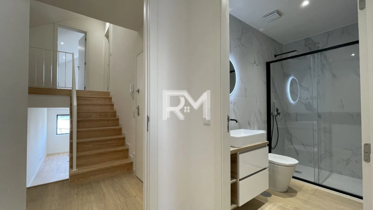 Apartamento T2 para Arrendamento em Campanhã Foto 12