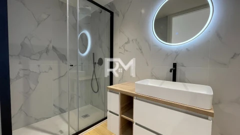 Apartamento T2 para Arrendamento em Campanhã
