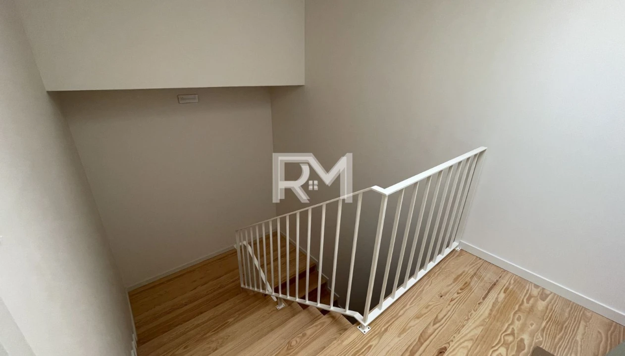 Apartamento T1 para Arrendamento em Campanhã Foto 19