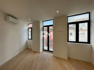 Apartamento T1 para Arrendamento em Campanhã