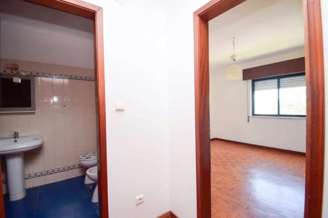 Apartamento T2 para Venda em Algueirão-Mem Martins Foto 10