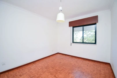Apartamento T2 para Venda em Algueirão-Mem Martins
