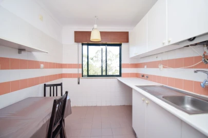 Apartamento T2 para Venda em Algueirão-Mem Martins