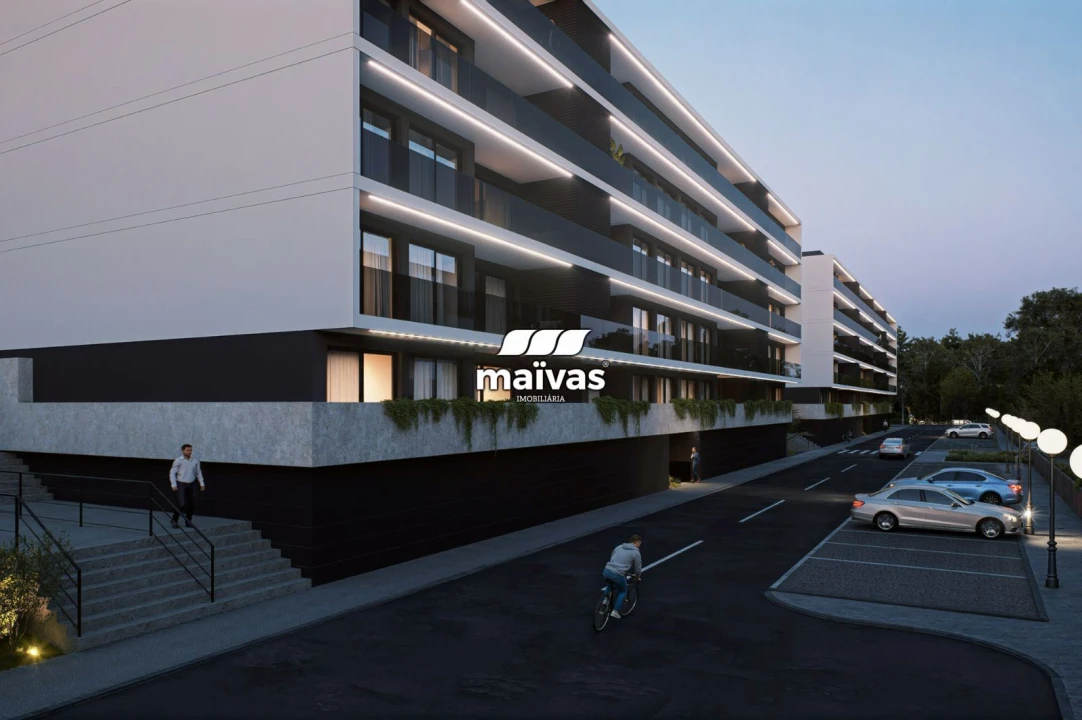 Apartamento T4 para Venda em Fânzeres e São Pedro da Cova Foto 14