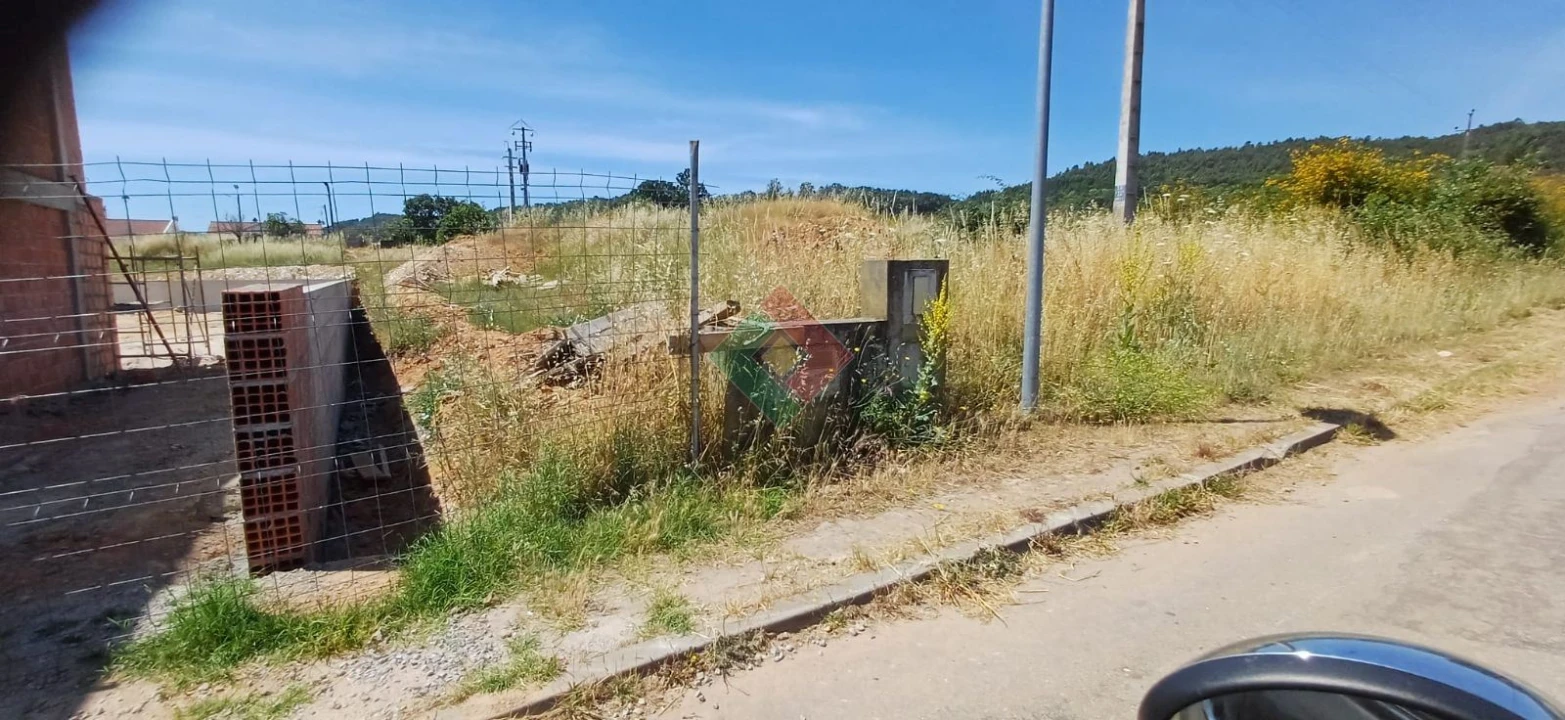 Terreno para Venda em São Salvador da Aramenha Foto 2