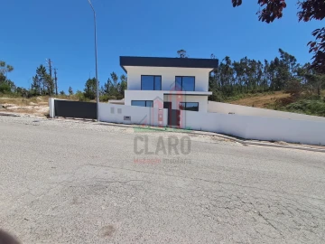 Moradia T4 para Venda em Ansião