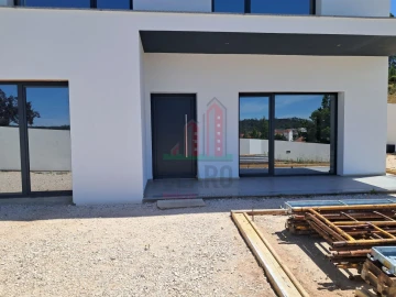 Moradia T4 para Venda em Ansião