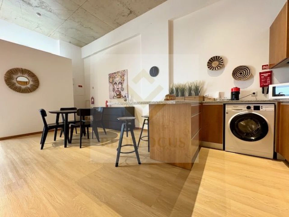 Apartamento T0 para Venda em Esmoriz Foto 11