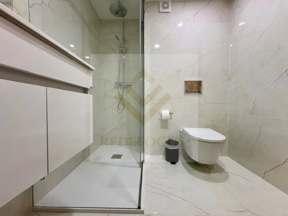 Apartamento T0 para Venda em Esmoriz Foto 14