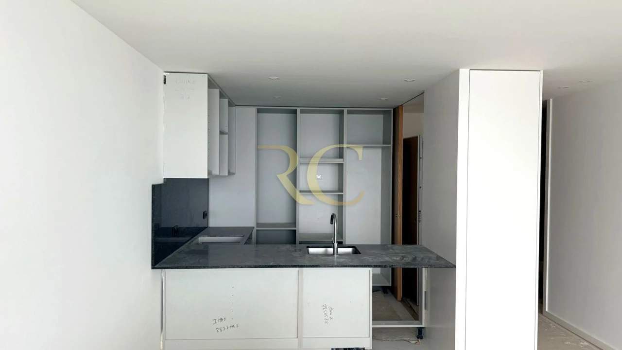 Apartamento T2 para Venda em Canidelo Foto 2